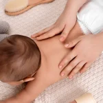 Die Babymassage für eine starke Bindung zum Kind